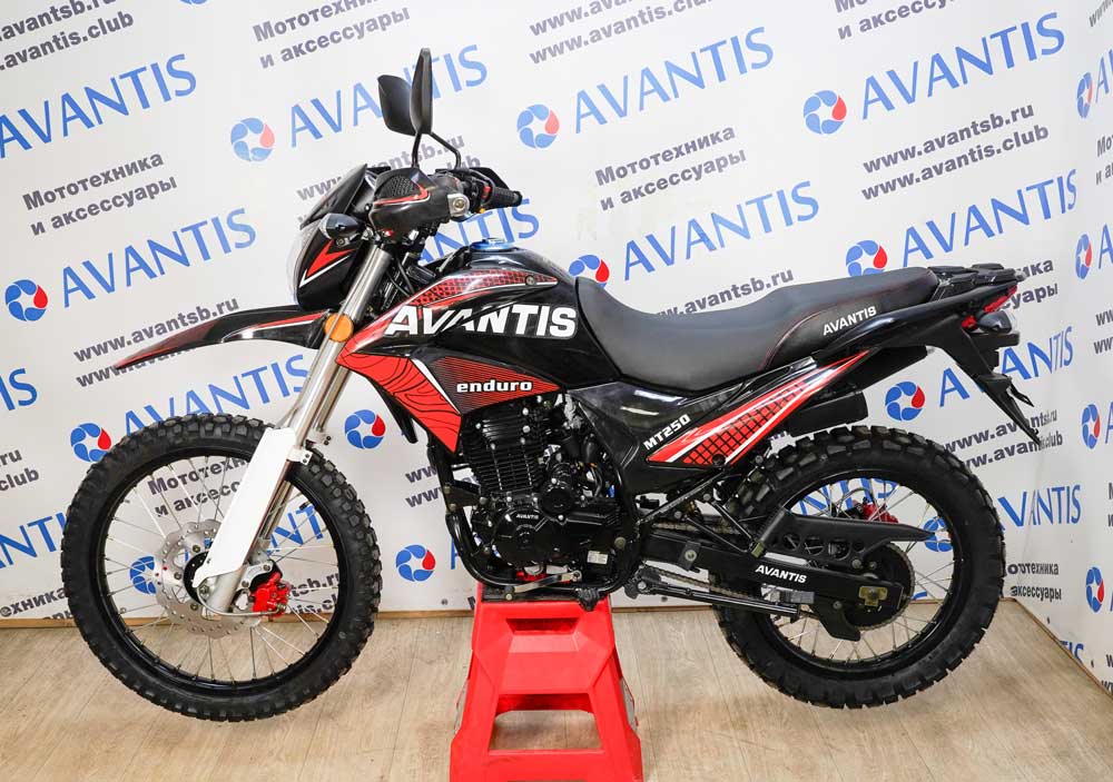 Мотоцикл Avantis MT250 (172 FMM) с ПТС красный